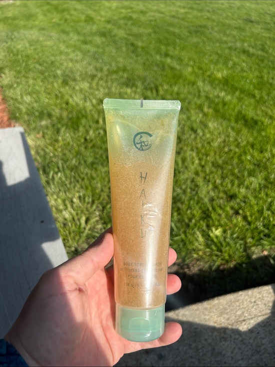 Other - HAKU Body Scrub & Wash - Green/Gold Sparkle Tube